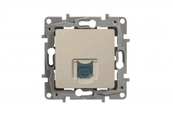 Etika Крем Розетка комп (RJ45) 5 кат. UTP